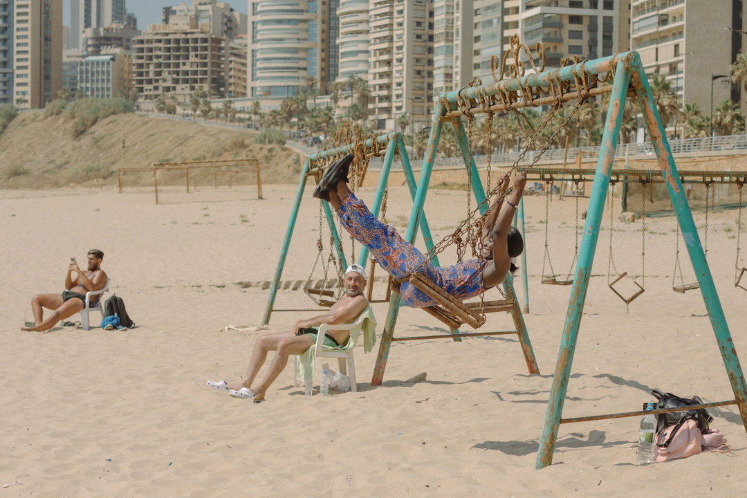 aline-deschamps-i-am-not-your-animal-photography-itsnicethat-08.jpg