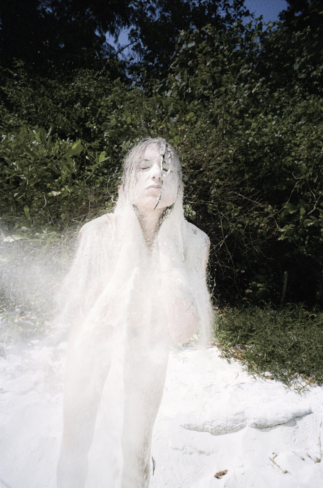 anna-adamo-photography-itsnicethat-02.jpg