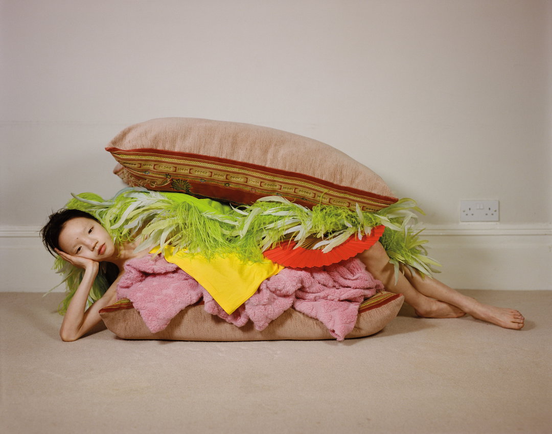 annie-collinge-table-for-one-photography-itsnicethat-4.jpg