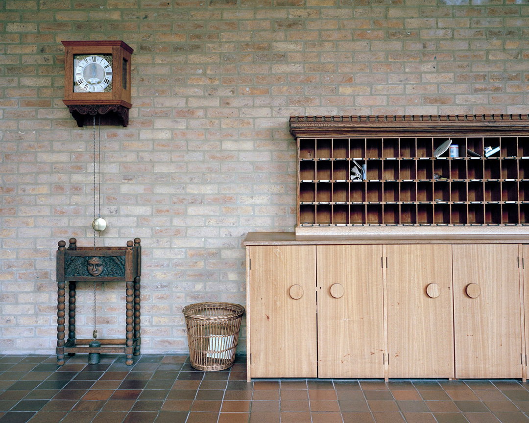 ashley-bourne-benedicts-house-photography-itsnicethat-1.jpg