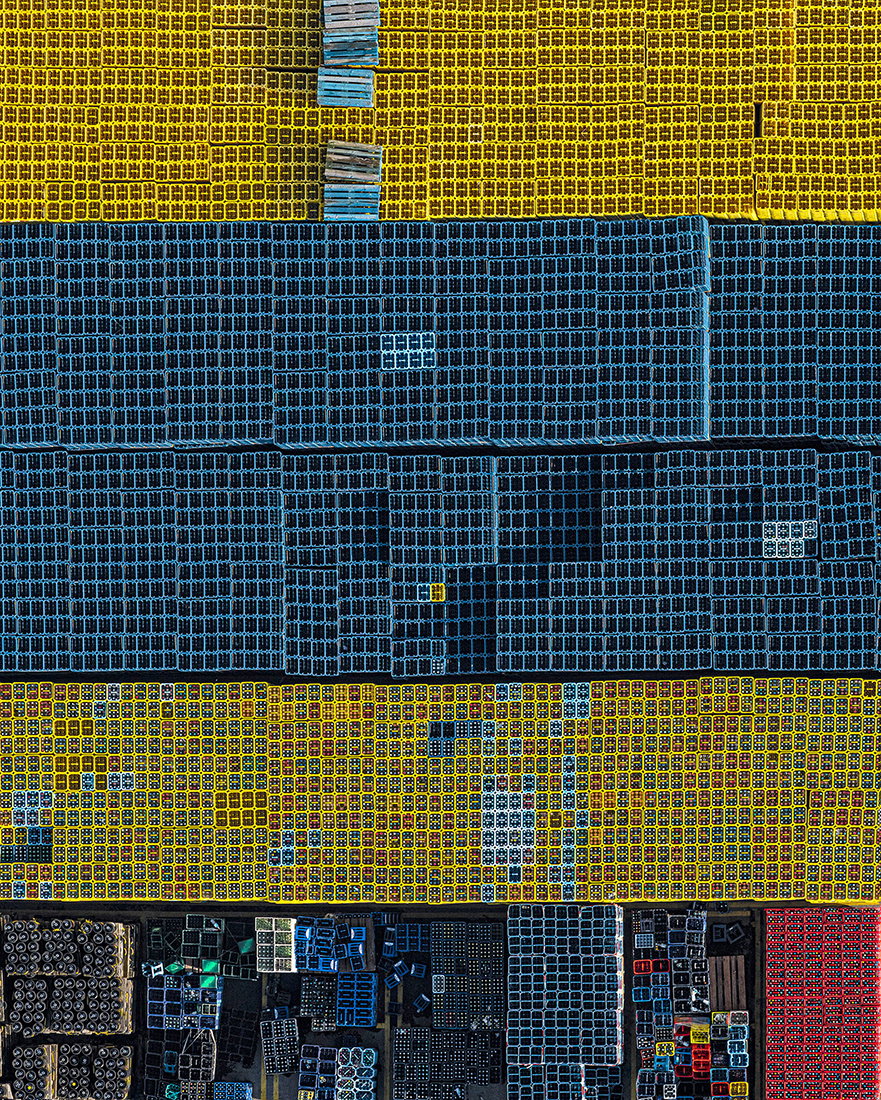 bernnard-lang-crates-work-photography-itsnicethat-02.jpg