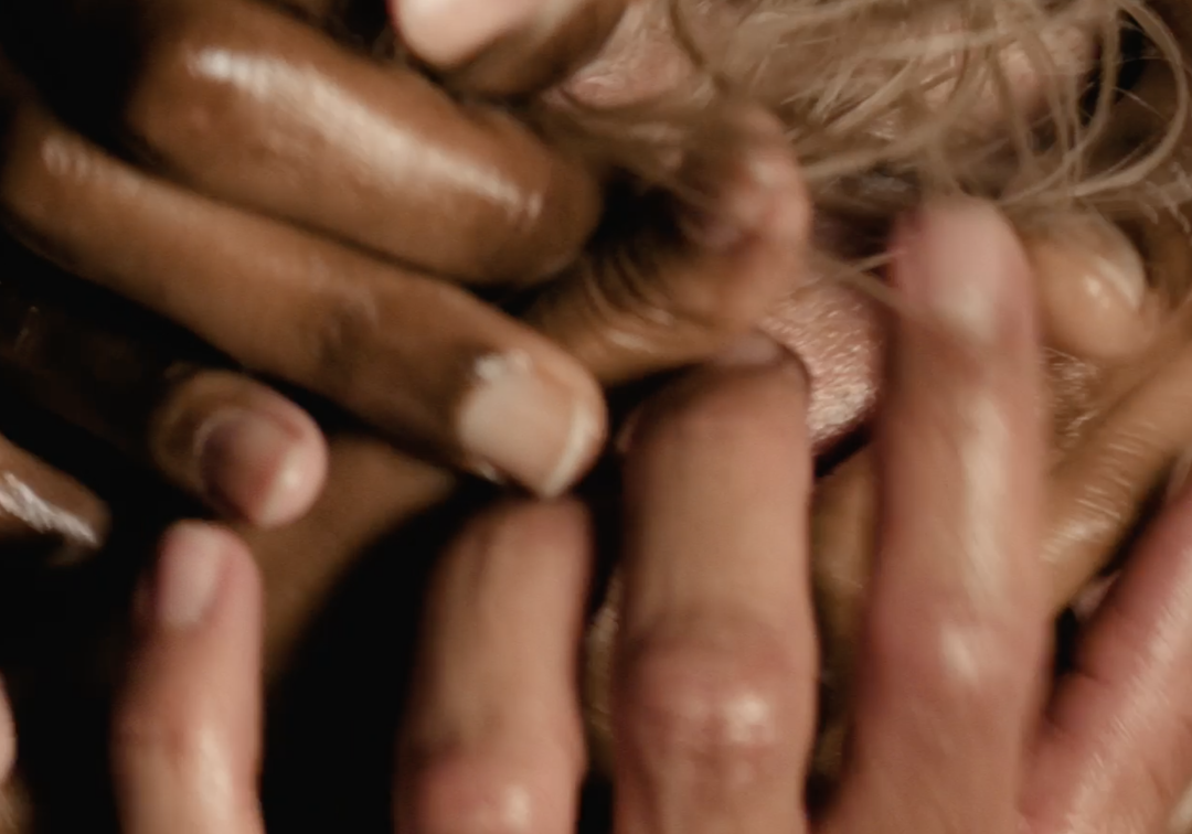 brian-roettinger-kesha-gag-order-creative-industry-itsnicethat-06.png