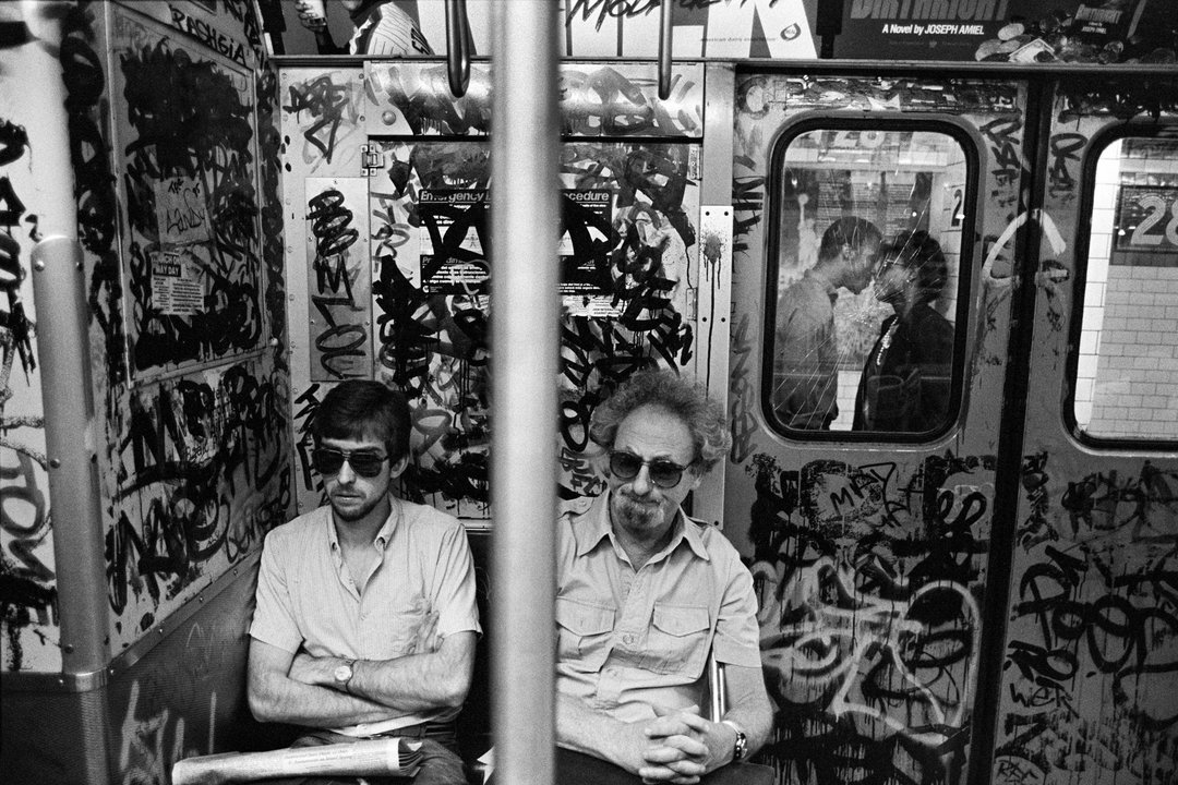 bronx documentary center online auction photography itsnicethat_Subway Kiss, N.Y.C., 1987  © Richard Sandler.jpg