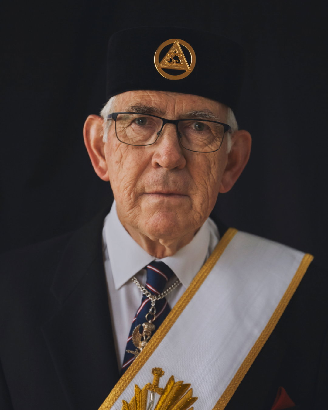 caitlin-chescoe-freemasonry-photography-itsnicethat-01.jpg