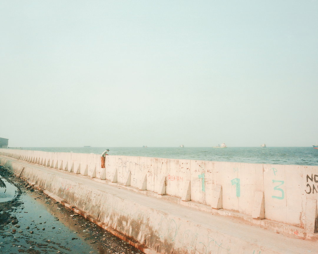 calvin-chow-connection-The-Blindness-Of-The-Sea-photography-itsnicethat-01.jpg
