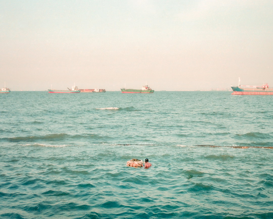 calvin-chow-remnantsofamosque-The-Blindness-Of-The-Sea-photography-itsnicethat-05.jpg