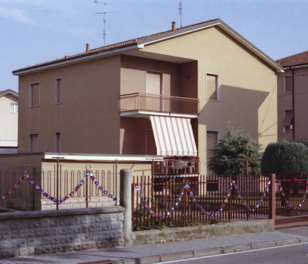 carmen-colombo-photography-itsnicethat-01.jpg