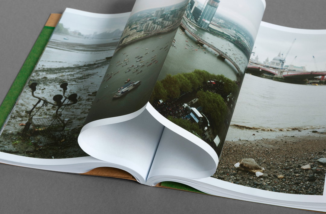 chloe-dewe-mathews-thames-log-photography-itsnicethat-08.jpg