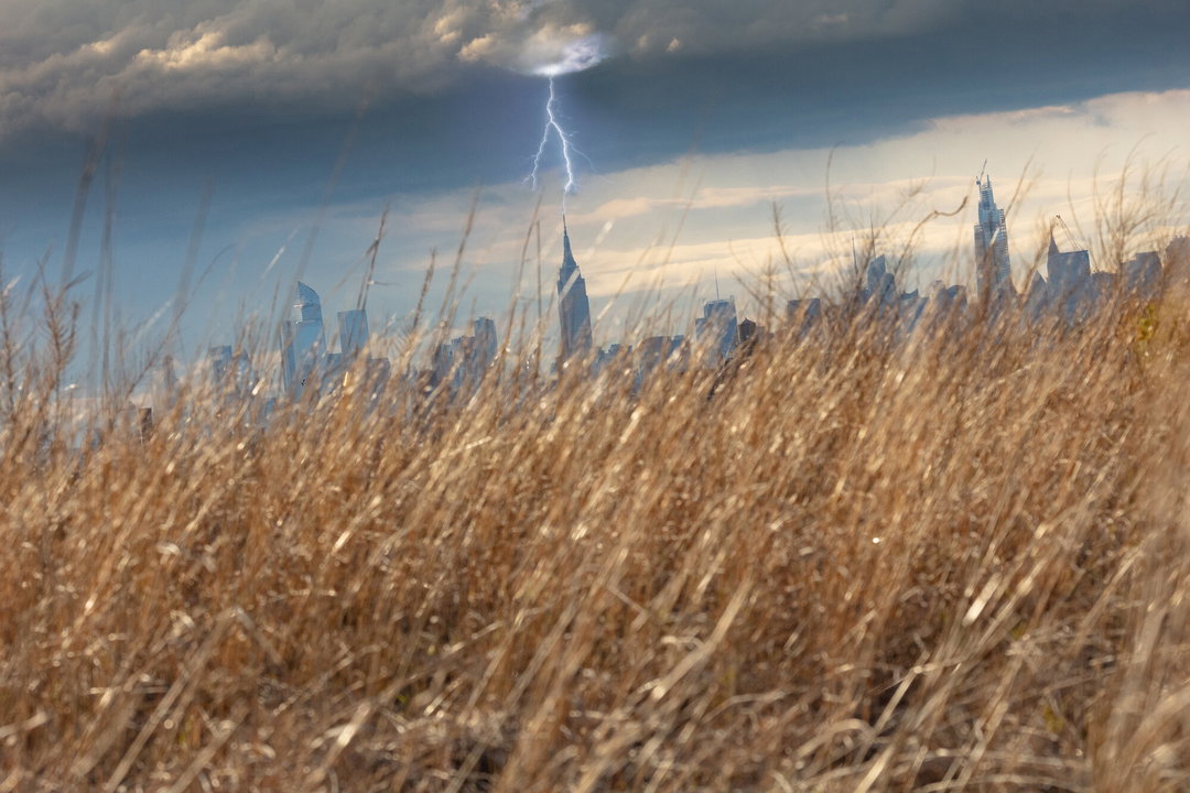 chris-maggio-scenes-from-the-last-day-work-photography-itsnicethat-2.jpg