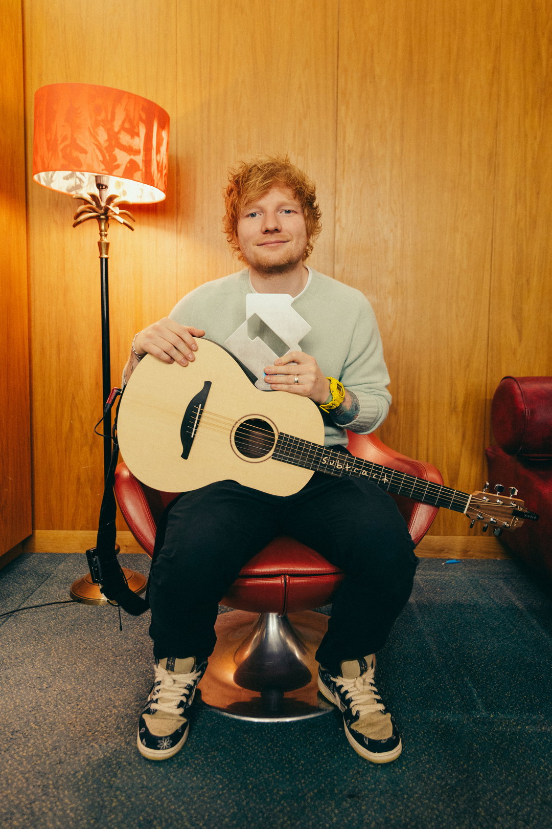 electric-mustard-official-charts-graphic-design-10.JPG