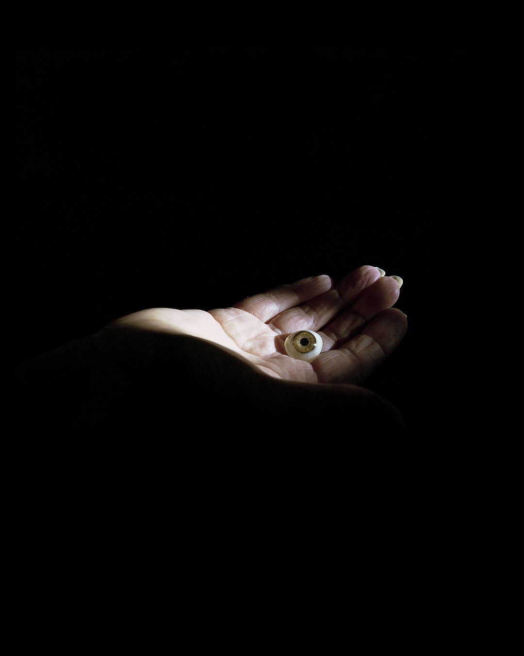 emily-graham-the-blindest-man-photography-itsnicethat-1.jpg