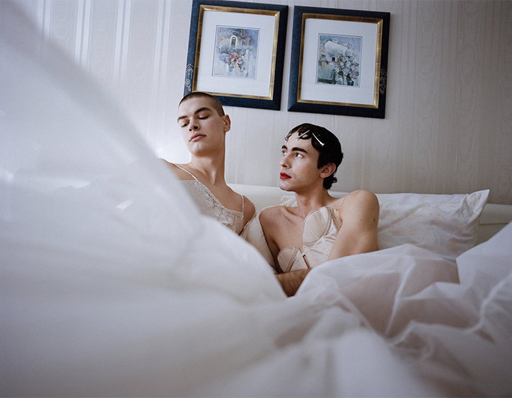 fee-gloria-gronemeyer-photography-itsnicethat-03.jpg