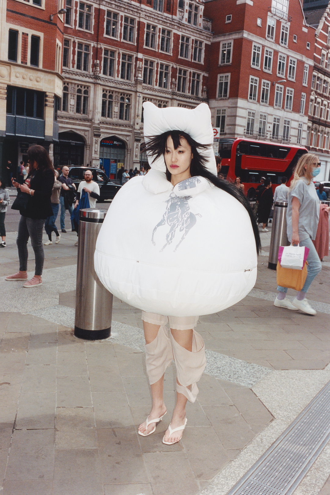 feyfey-yufei-liu-fashion-itsnicethat-05.jpg