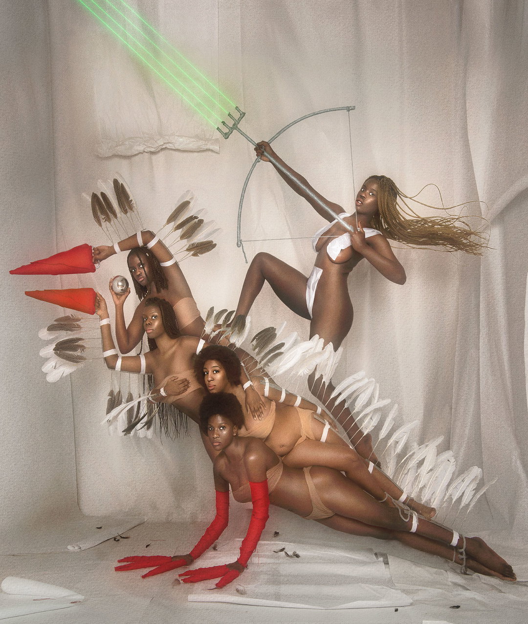 filip custic human product_6_mujer pajaro©Courtesy_Onkaos.jpg