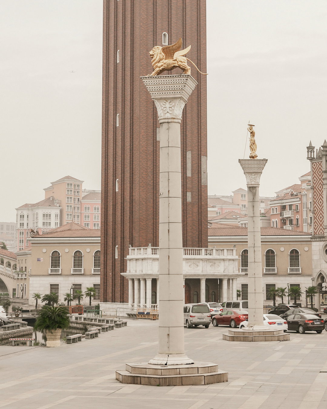 francois-prost-venice-syndrome-photography-itsnicethat-7.jpg
