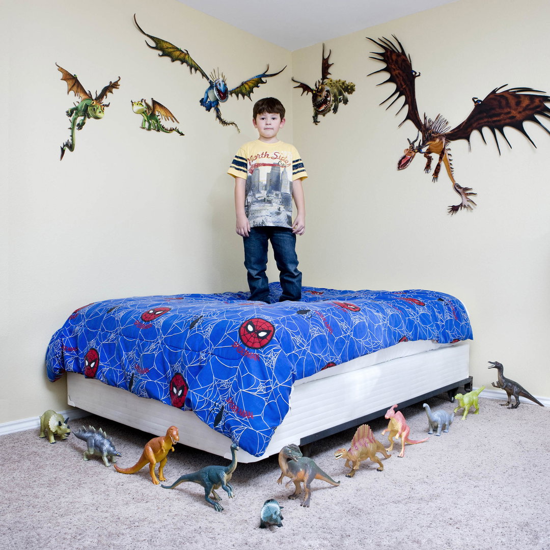gabriele-galimberti-toy-stories-features-photography-itsnicethat-01.jpg
