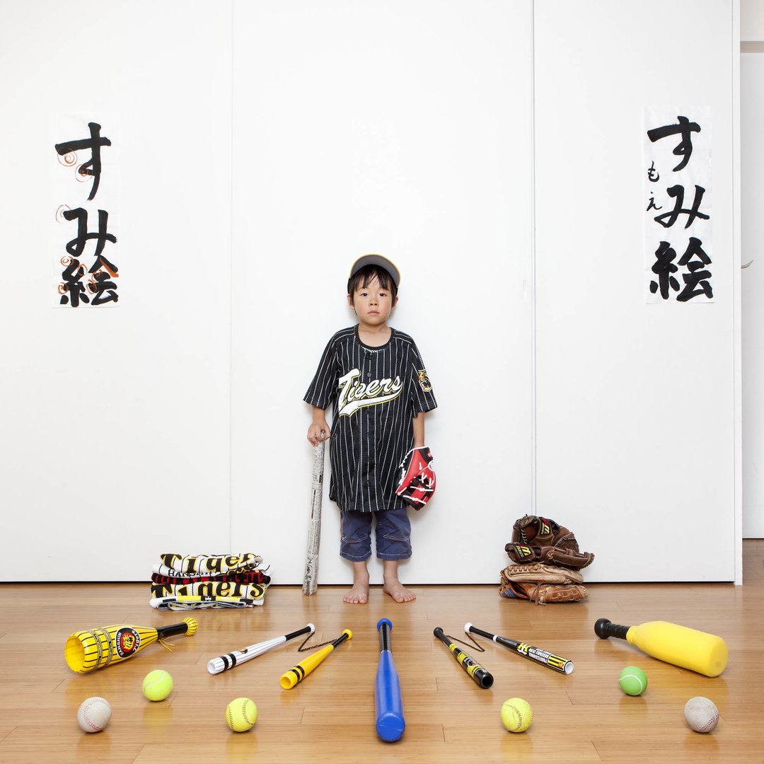 gabriele-galimberti-toy-stories-features-photography-itsnicethat-03.jpg