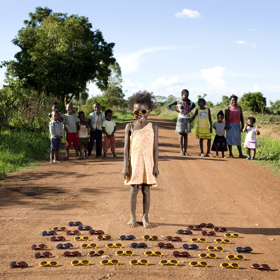 gabriele-galimberti-toy-stories-features-photography-itsnicethat-12.jpg
