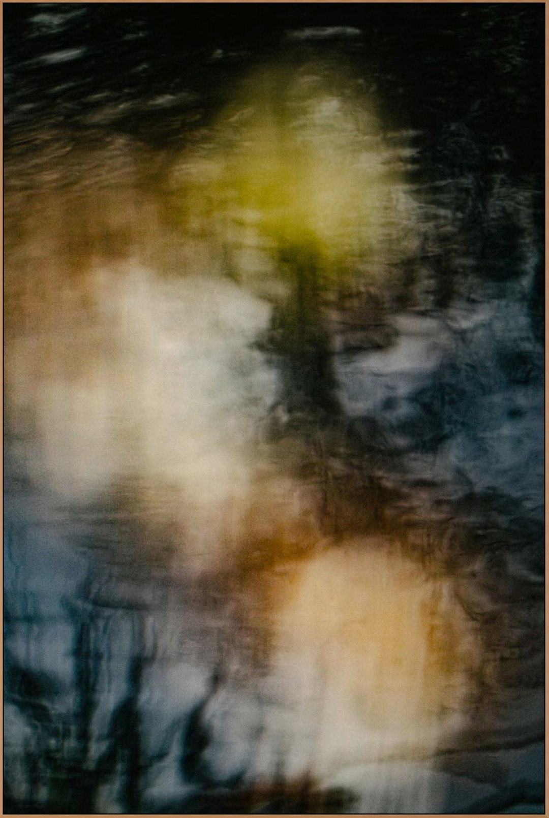 gideon-tsang-photography-itsnicethat-B_c-We-Fall-V.jpg