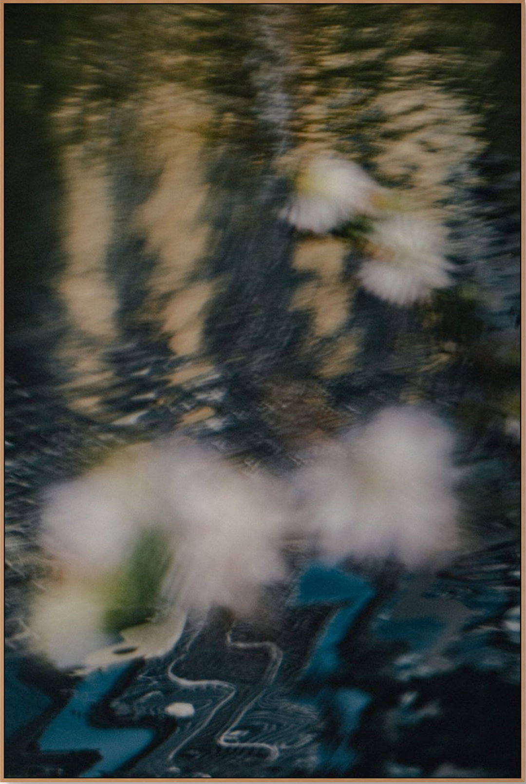 gideon-tsang-photography-itsnicethat-B_c-We-Fall-XV.jpg