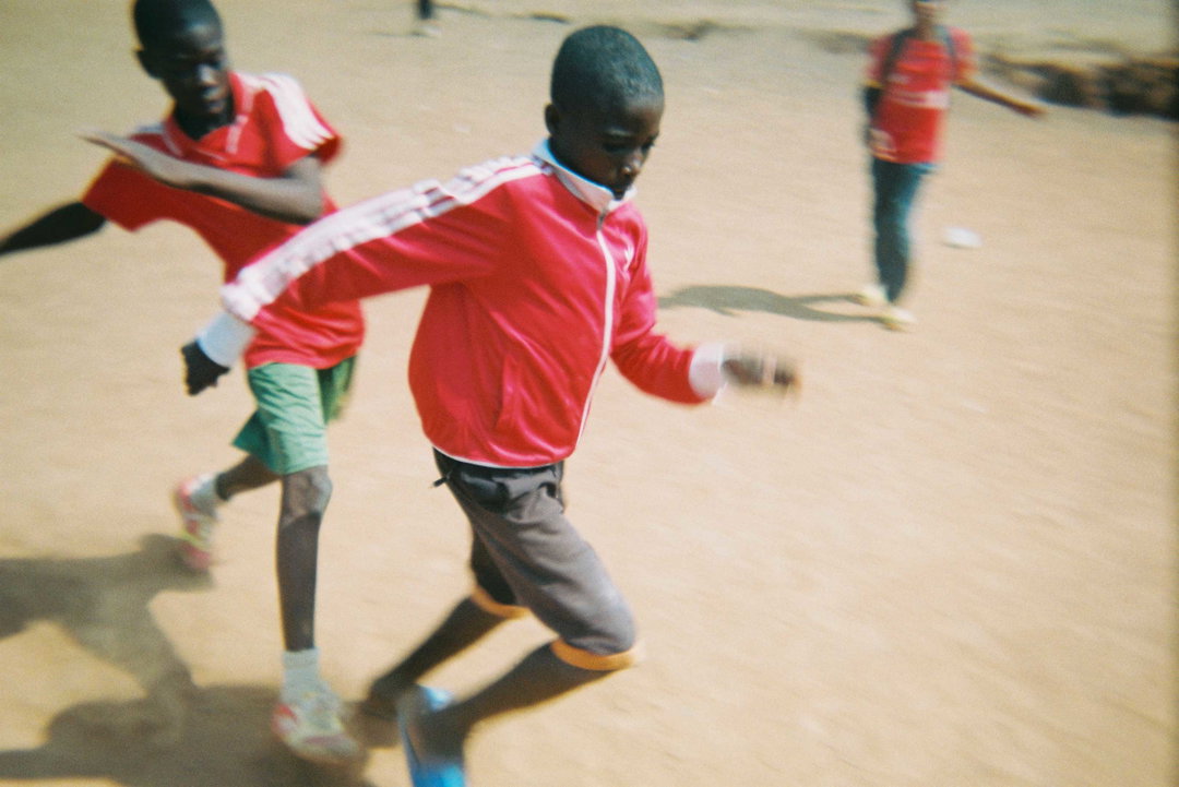 goal-click-refugees-photography-itsnicethat-6.jpg