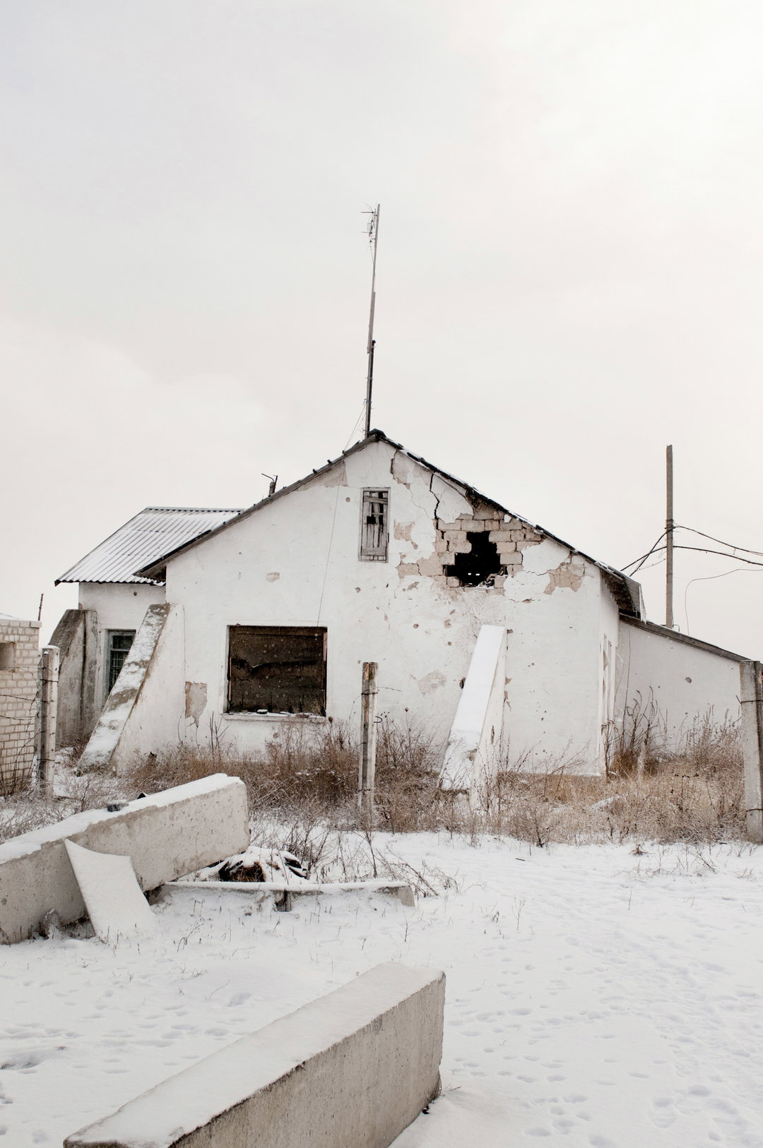 guillaume-chauvin-ukraine-photography-itsnicethat-10.jpg