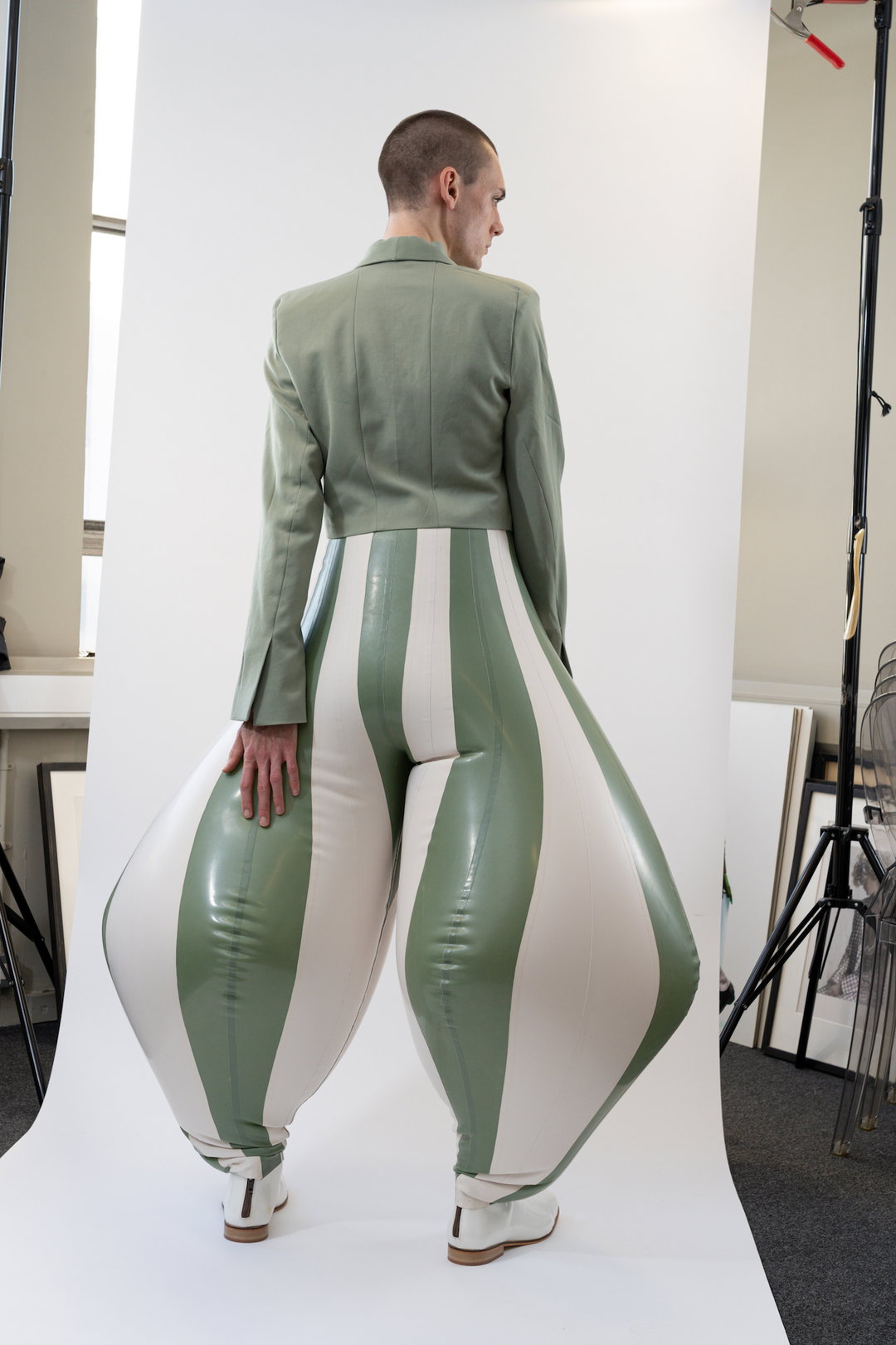 harikrishnan-fashion-design-itsnicethat-01.jpg