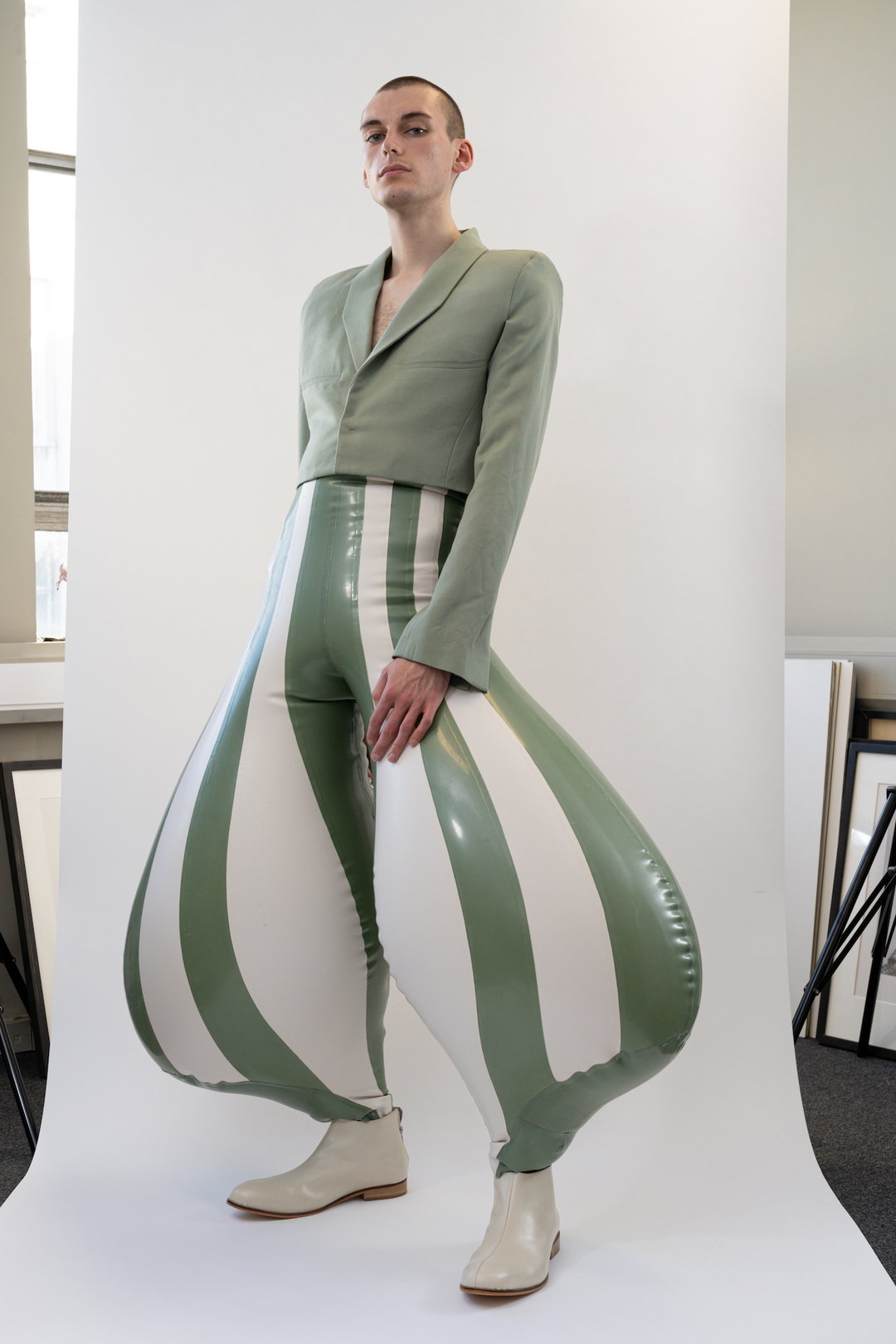 harikrishnan-fashion-design-itsnicethat-02.jpg
