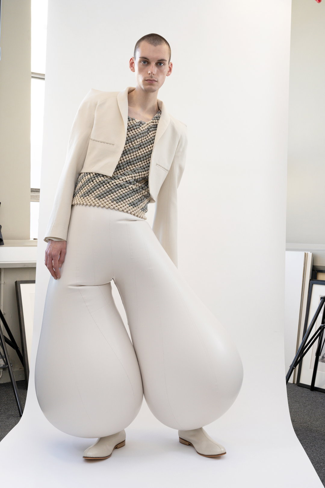 harikrishnan-fashion-design-itsnicethat-04.jpg