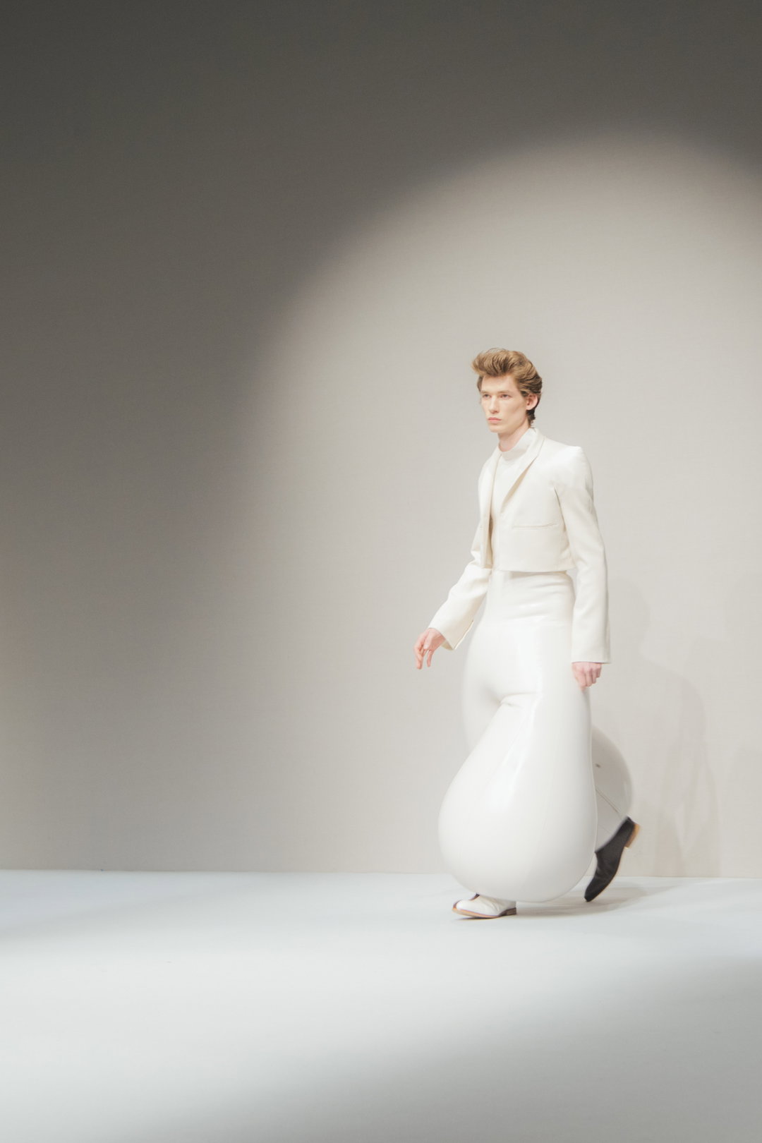 harikrishnan-fashion-design-itsnicethat-12.jpg