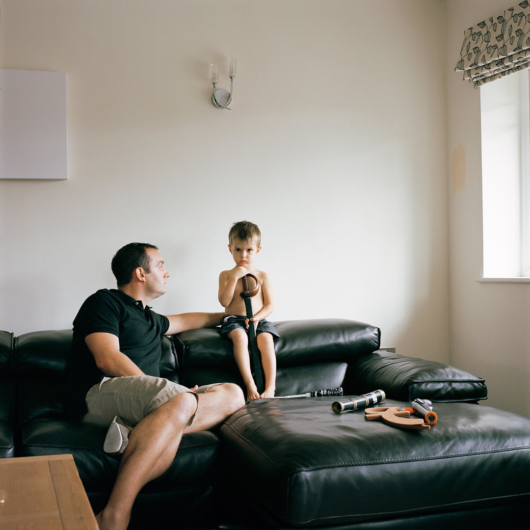 harry-borden-single-parent-dads-itsnicethat-03.jpg