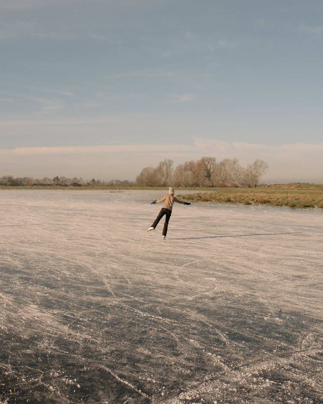 harry-hall-fen-skaters-itsnicethat-10.jpg