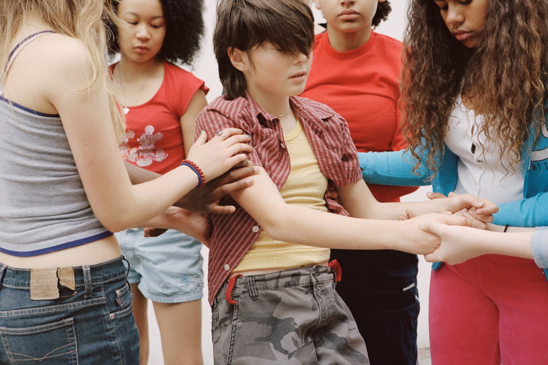 hart-leshkina-show-me-how-to-feel-photography-itsnicethat-02.jpg