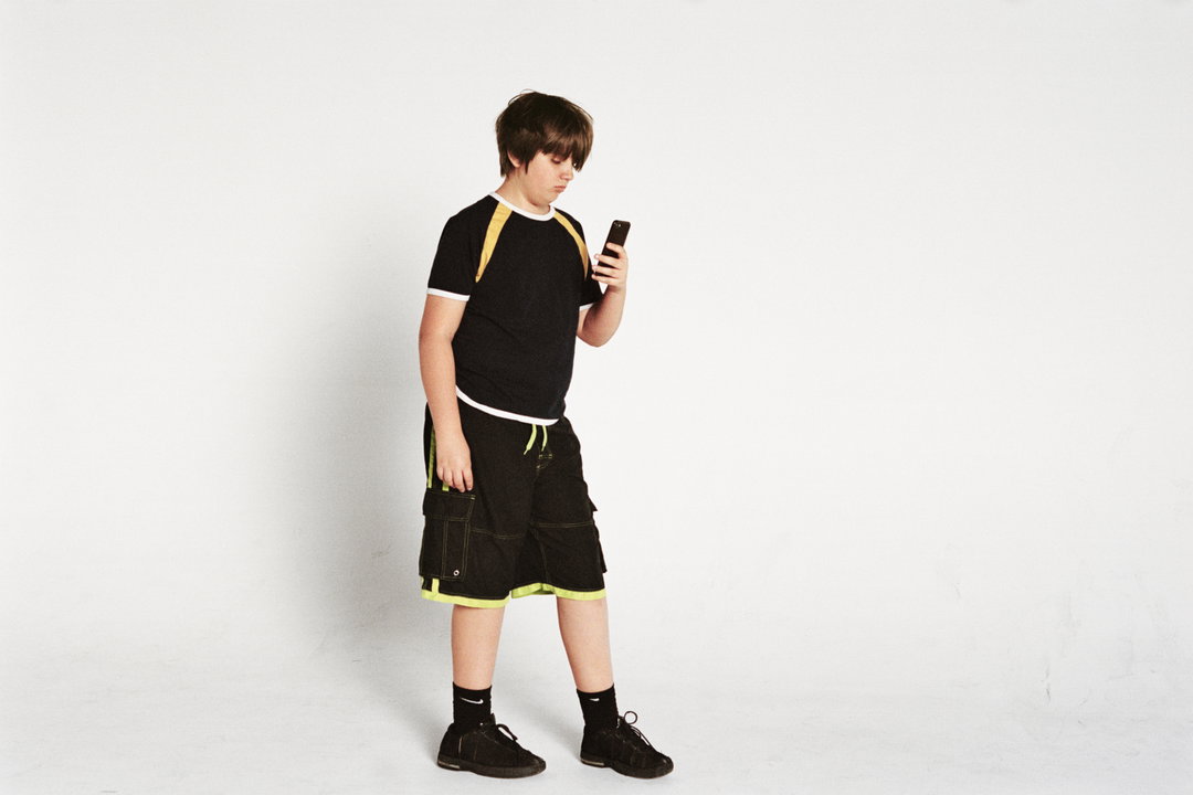 hart-leshkina-show-me-how-to-feel-photography-itsnicethat-09.jpg