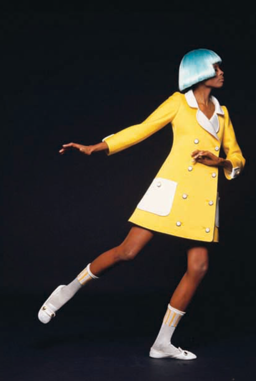 helmut-newton-retrospective-photography-itsnicethat9.png
