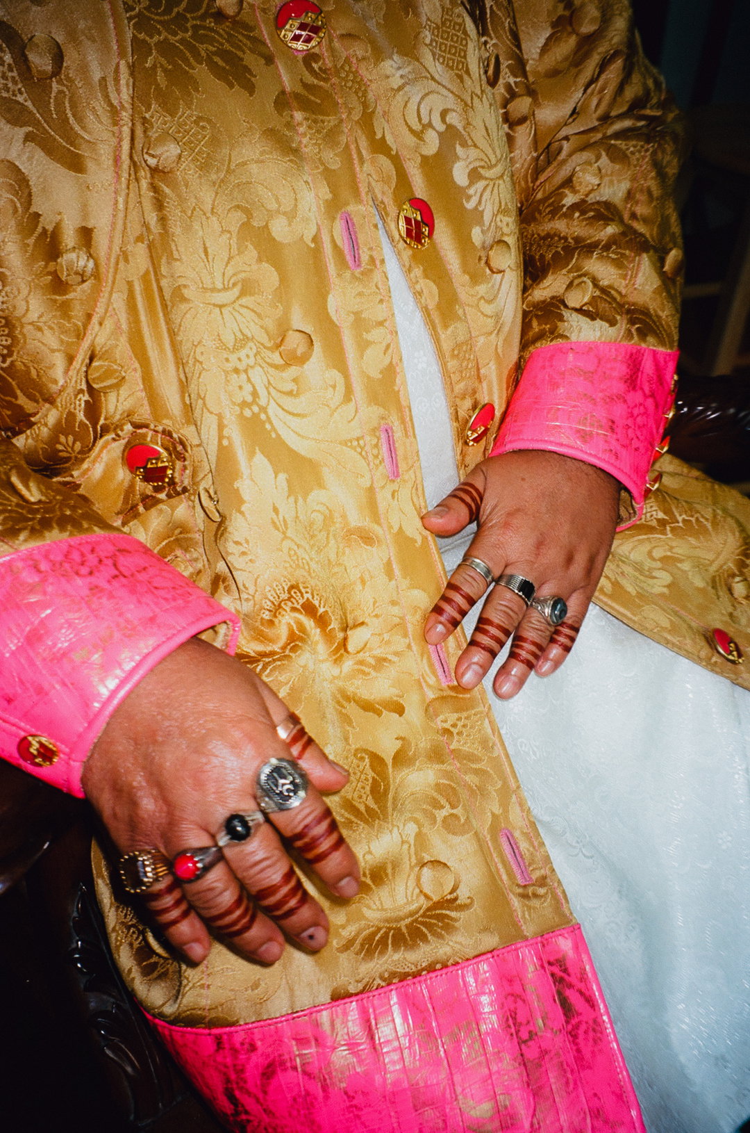 huqthat-art-itsnicethat-08.jpeg