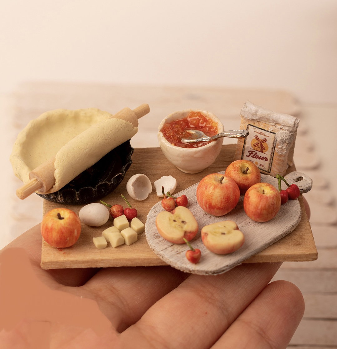 mahnaz-miryani-miniature-feature-itsnicethat03