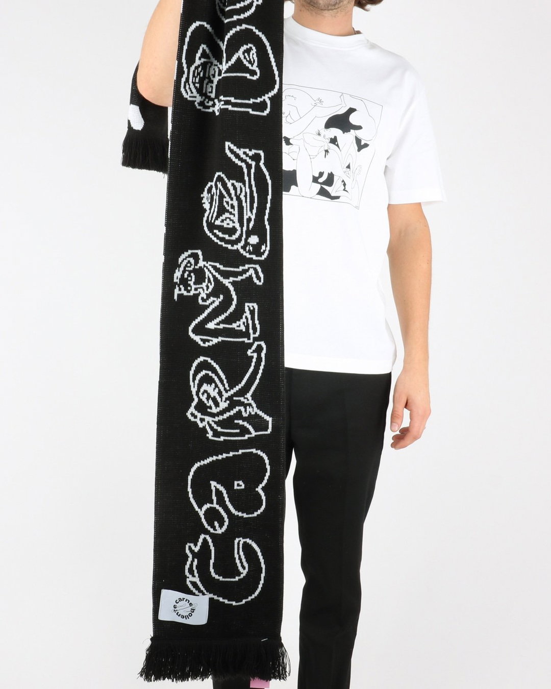 JamesVincigeurra-DirtyJamesScarf-GraphicDesign-itsnicethat.jpg