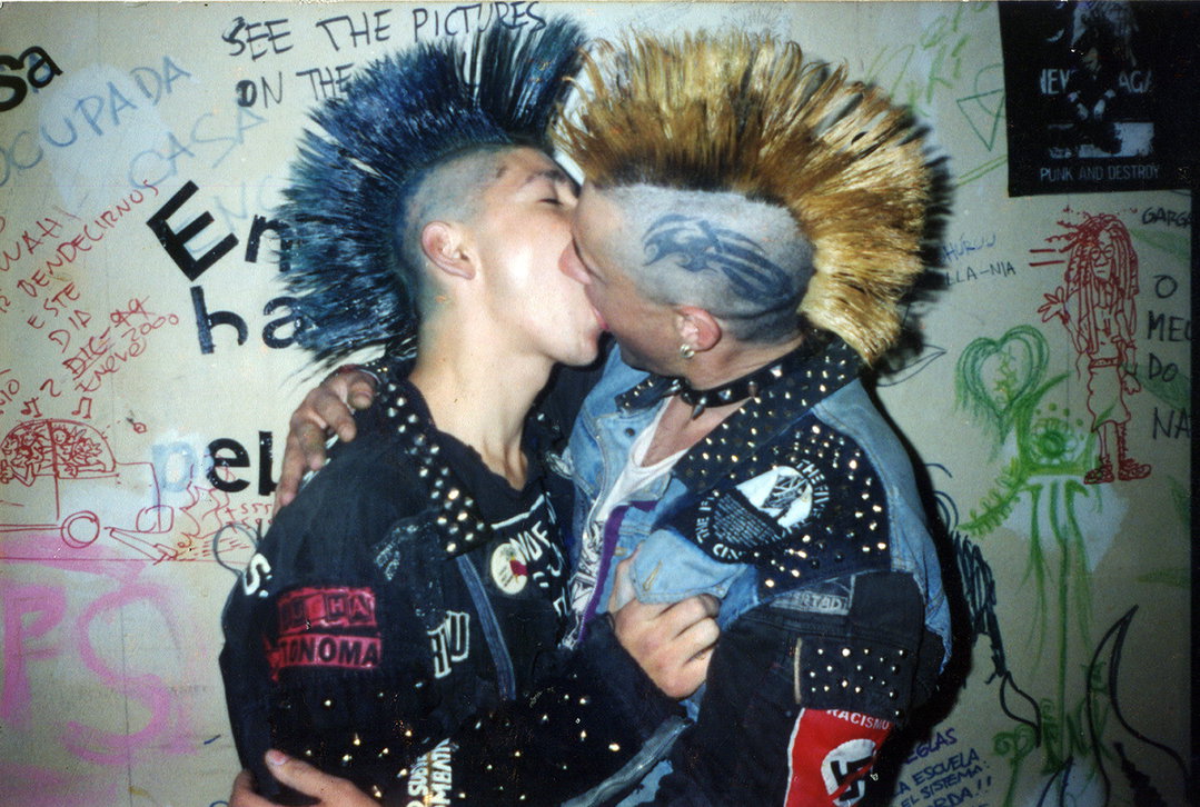 itsnicethat-BALAM-Copyright © KasaLoka, 1995-2006(1).jpg