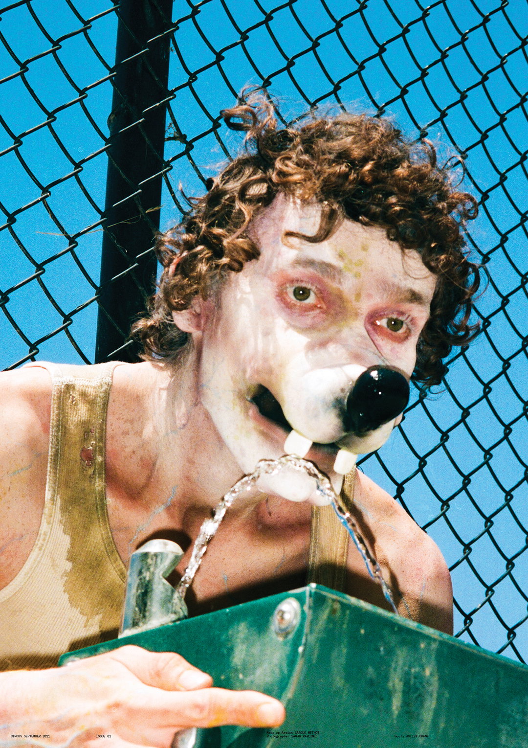 jackson-bowley-circus-magazine-publication-itsnicethat-3.jpg
