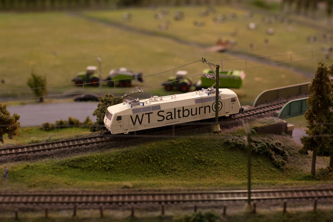 jacob-wise-wt-saltburn-graphic-design-itsnicethat-3.jpg