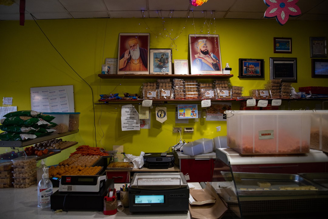 jai-toor-novellara-itsnicethat-04.jpg