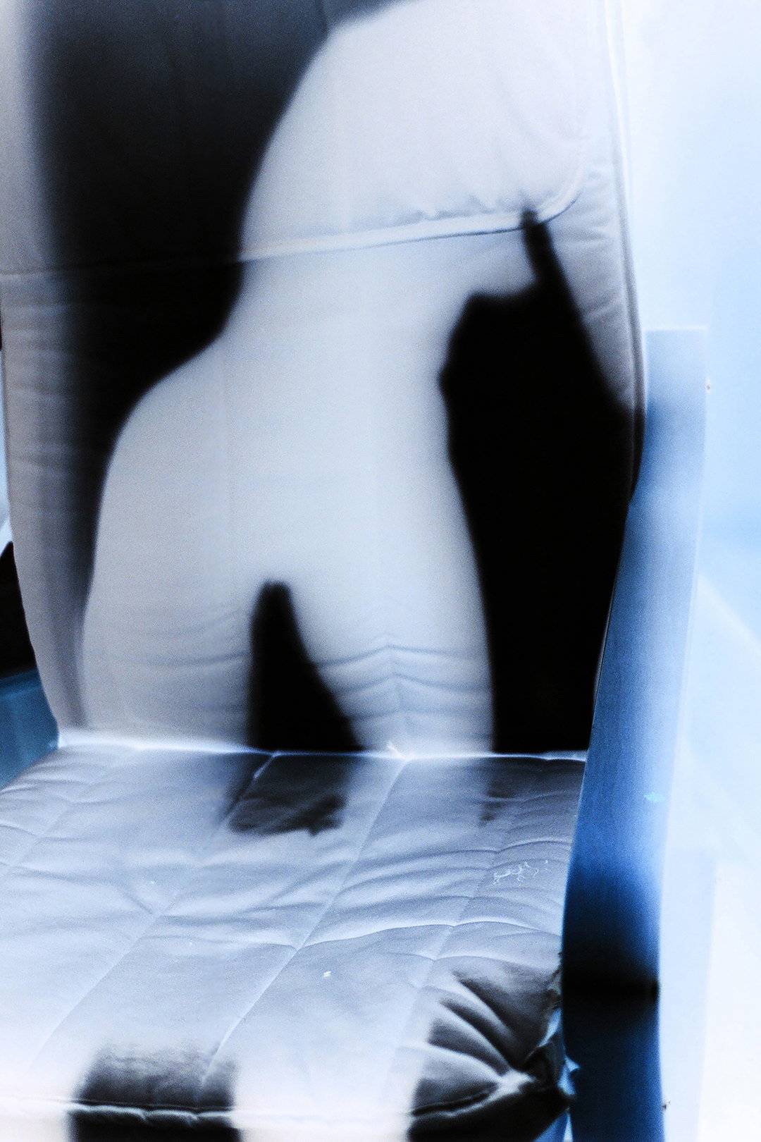 jessica-gianelli-papiyon-photography-itsnicethat-2.jpg