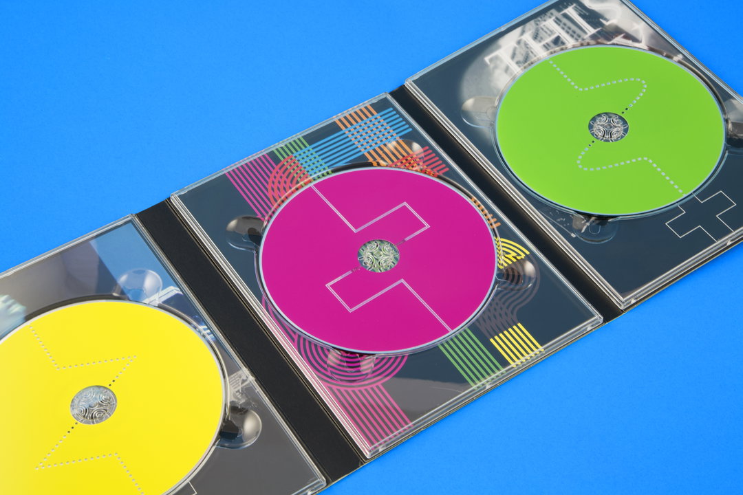 JonathanBarnbrook-JohnFoxx-GraphicDesign-itsnicethat.jpg