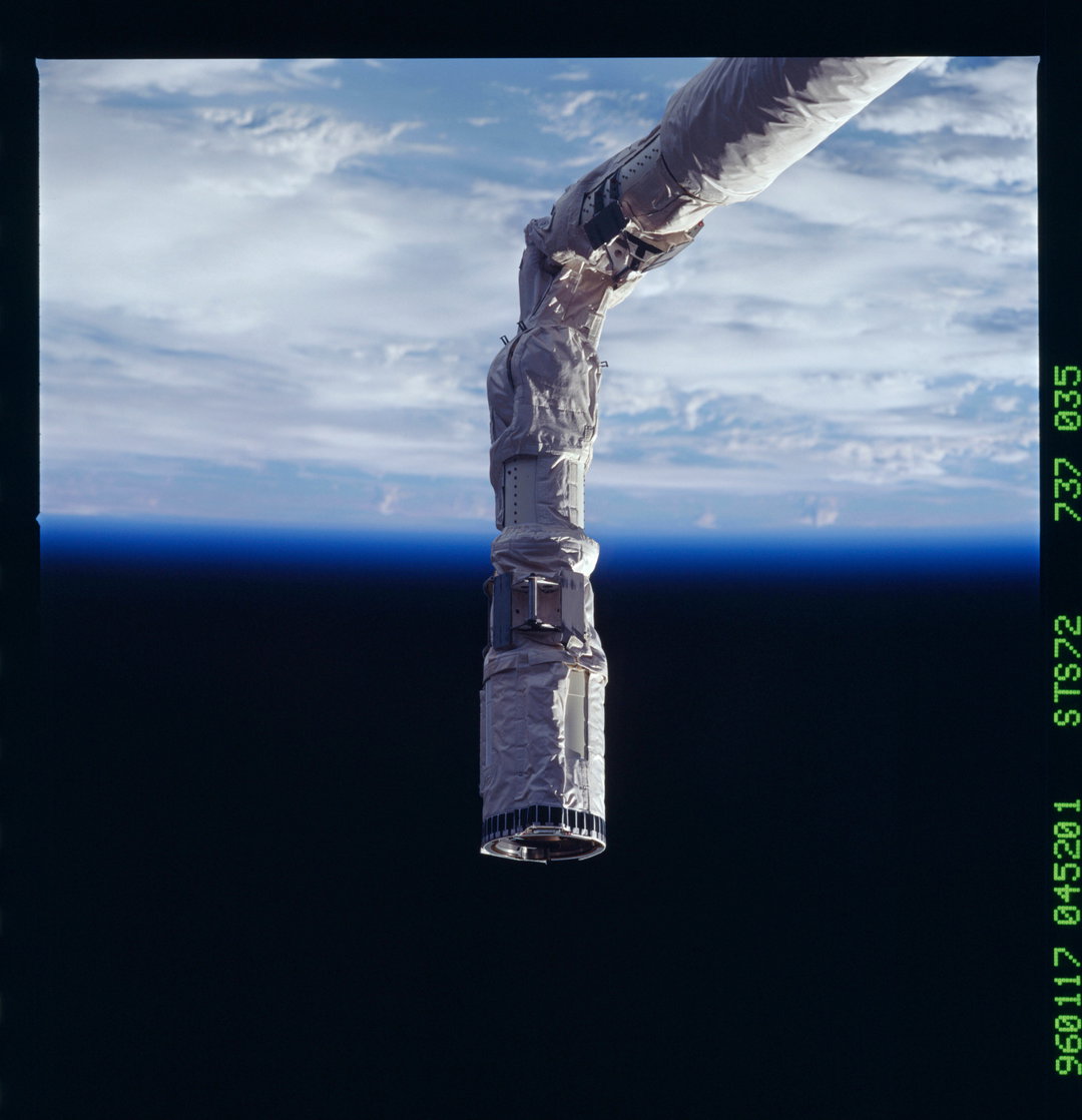 john-angerson-sts-72-photography-itsnicethat-03.jpg