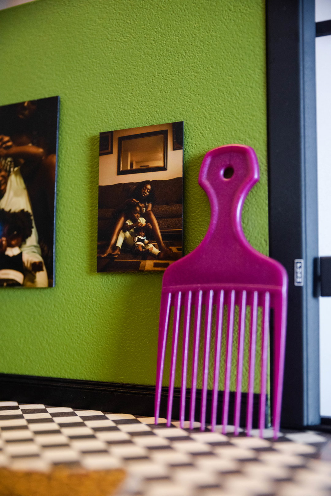 josef-adamu-tammie-knight-the-hair-appointment-photography-art-itsnicethat-07.jpg
