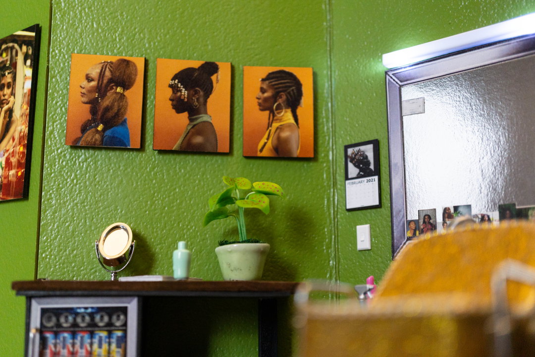 josef-adamu-tammie-knight-the-hair-appointment-photography-art-itsnicethat-05.jpg