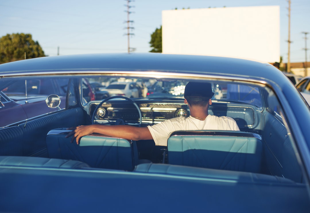 kristin-bedford-cruise-night-photography-itsnicethat-05.jpg