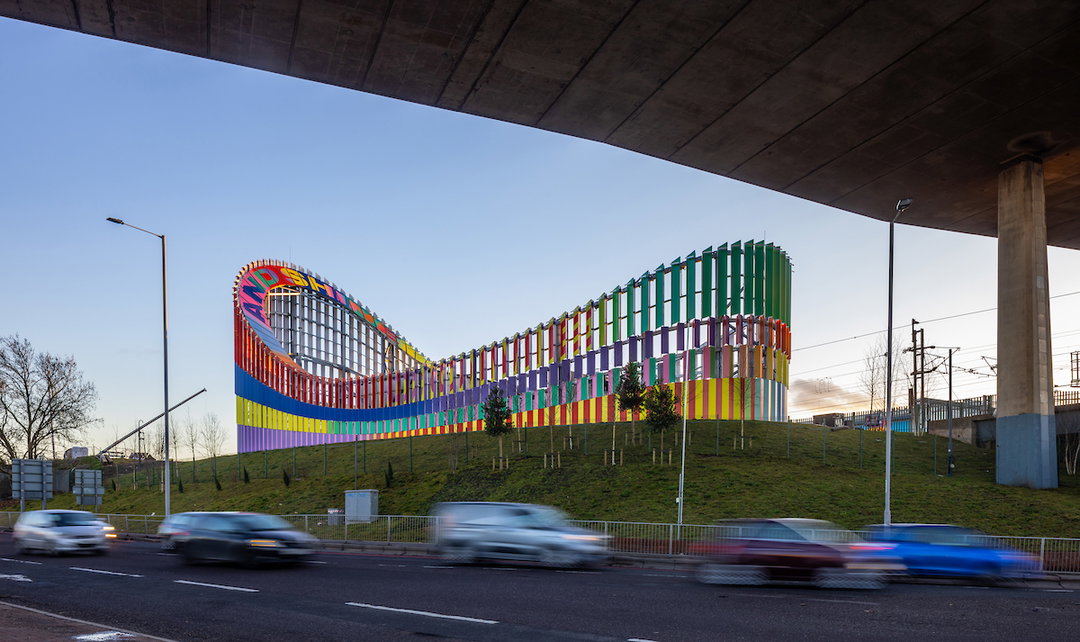lakwena-maciver-here-we-come-here-we-rise-art-itsnicethat-02.jpg