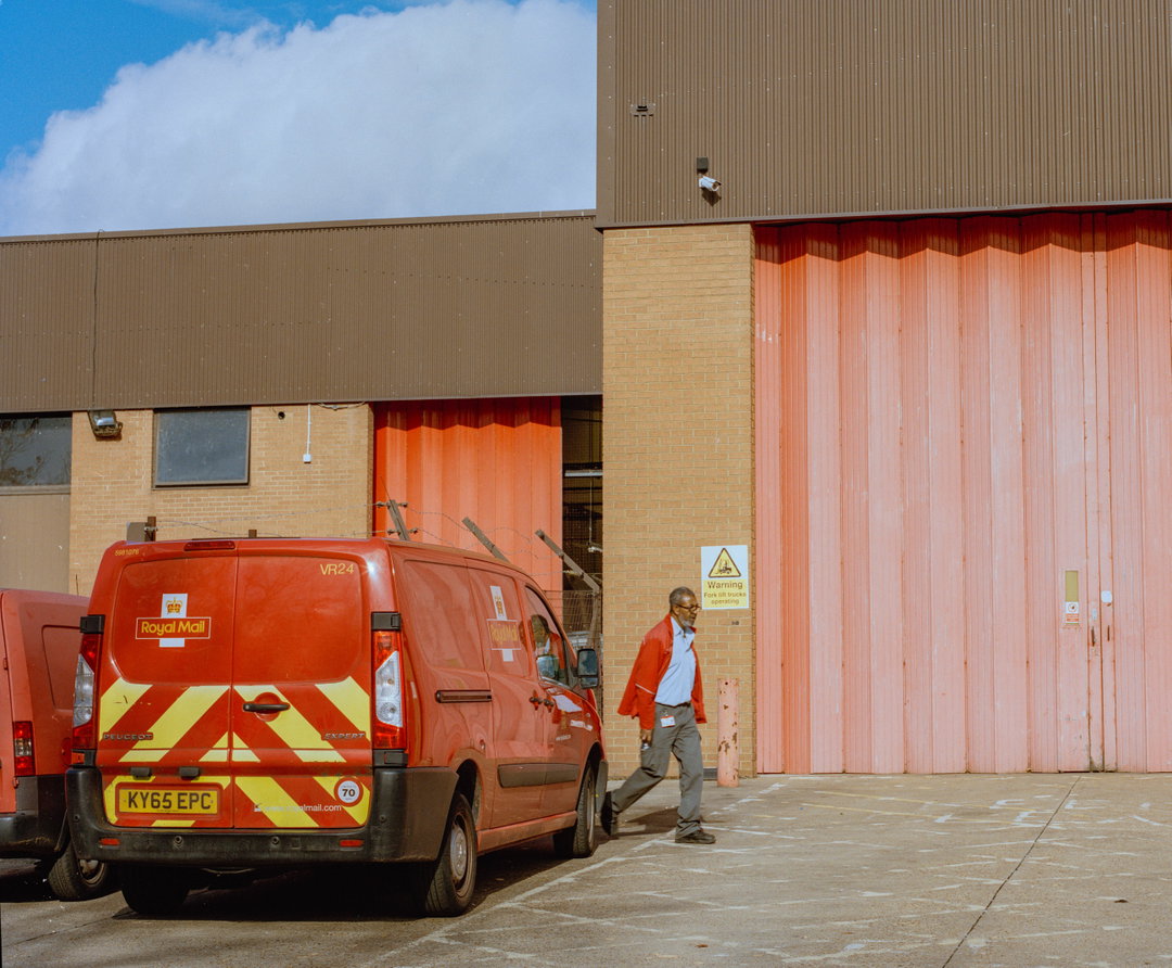 CassianGray-LeavingTheDepot-Photography-itsnicethat.jpg